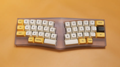 Two40 by Hare Works | Tented Alice 40 HHKB | 11/03-11/24